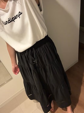 「GU（ジーユー）のアイテム（スカート）」を使った、にこさん（レディース・165cm）の秋コーディネート