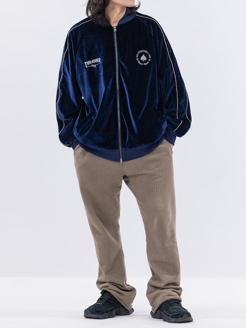 セール】【at】〔THRASHER/スラッシャー〕ロゴ刺繍ベロアスカジャン