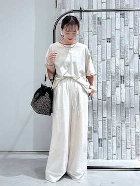 「LEPSIM（レプシィム）の《レプクル》配色プルオーバーSS　1046937（Tシャツ/カットソー、ベージュ系）」を使った、naaalepsimさん（レディース）の夏コーディネート
