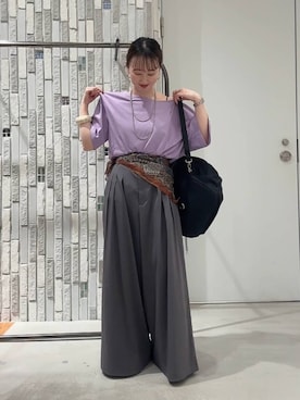 「LEPSIM（レプシィム）の《レプクル》オフショルワイドT　242876（Tシャツ/カットソー、パープル系）」を使った、naaalepsimさん（レディース）の夏コーディネート