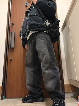 「アイテム（デニムパンツ）」を使った、ysinewearさん（メンズ・173cm・10代）の秋コーディネート