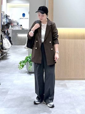 「GLOBAL WORK（グローバルワーク）のアイテム（ジャケット/アウター）」を使った、アミさん（レディース・167cm）の秋コーディネート