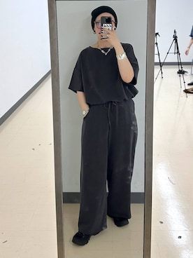 「GLOBAL WORK（グローバルワーク）のMATINEE LINE/フィブリルイージーパンツ/678451（その他パンツ、グレー系）」を使った、アミさん（レディース）の春コーディネート