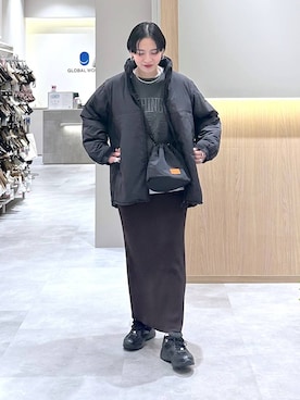 「GLOBAL WORK（グローバルワーク）のアイテム（アクセサリー）」を使った、アミさん（レディース・167cm）の冬コーディネート