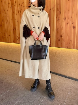 「FURLA（フルラ）のアイテム（ハンドバッグ）」を使った、komariさん（レディース・163cm）の冬コーディネート