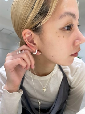 「TEN.（テン）のSILVER925 クリーパーピアス（ピアス（両耳用）、シルバー系）」を使った、yoshimura marinさん（レディース・160cm）の夏コーディネート