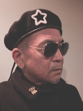 「アイテム（ハンチング/ベレー帽）」を使った、中野英雄さん（メンズ・170cm）の冬コーディネート