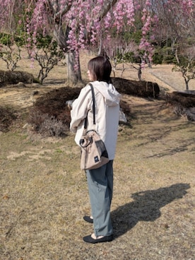 「ikka（イッカ）のアイテム」を使った、yume さん（レディース・160cm）の春コーディネート