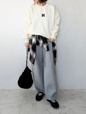 「アイテム（スウェット）」を使った、yume さん（レディース・160cm）の冬コーディネート