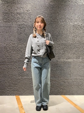 「JEANASIS（ジーナシス）のデニムワイドストレートパンツ/1043298（デニムパンツ、ブルー系）」を使った、まみこさん（レディース・157cm）の秋コーディネート
