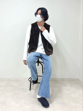 「ARMY TWILL（アーミーツイル）のアイテム（Tシャツ/カットソー）」を使った、GLOSTER stylingさん（メンズ・183cm）の秋コーディネート