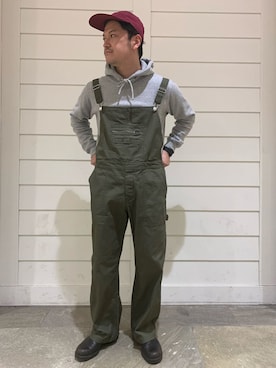 「GLOSTER（グロスター）のアイテム（オールインワン・サロペット）」を使った、GLOSTER stylingさん（メンズ・170cm）の冬コーディネート