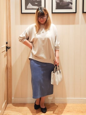 「アイテム（ネックレス）」を使った、れーやんさん（レディース・168cm）の秋コーディネート