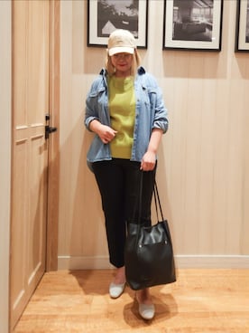 「アイテム（その他シューズ、グレー系）」を使った、れーやんさん（レディース・167cm）の春コーディネート
