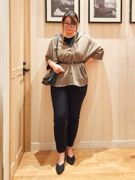 「アイテム（チュニック）」を使った、れーやんさん（レディース・168cm）の秋コーディネート
