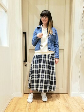 「ダンボール素材」｜「アイテム（ジャケット/アウター）」を使った、れーやんさん（レディース・167cm）の春コーディネート