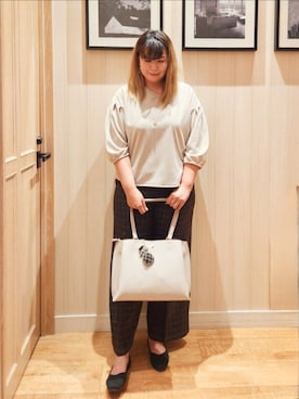 「SHOO・LA・RUE（シューラルー）のアイテム」を使った、れーやんさん（レディース・168cm）の秋コーディネート