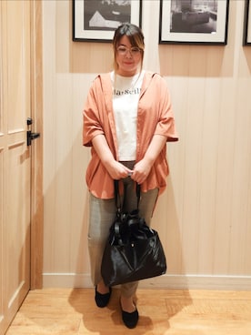 「アイテム（チュニック）」を使った、れーやんさん（レディース・168cm）の秋コーディネート