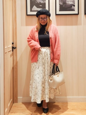 「アイテム（パンプス）」を使った、れーやんさん（レディース・168cm）の秋コーディネート