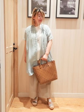 「アイテム（チュニック）」を使った、れーやんさん（レディース・167cm）の夏コーディネート