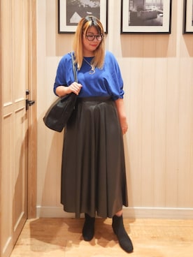 「アイテム（ネックレス）」を使った、れーやんさん（レディース・168cm）の秋コーディネート