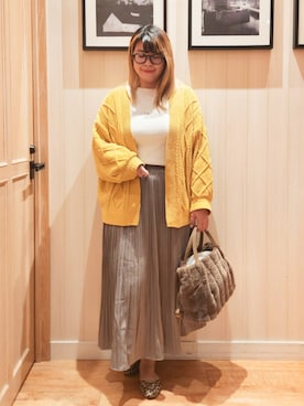 「アイテム（スカート）」を使った、れーやんさん（レディース・168cm）の秋コーディネート