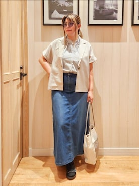 「アイテム（スカート）」を使った、れーやんさん（レディース・168cm）の秋コーディネート