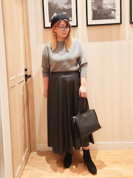 「アイテム（ネックレス）」を使った、れーやんさん（レディース・168cm）の秋コーディネート