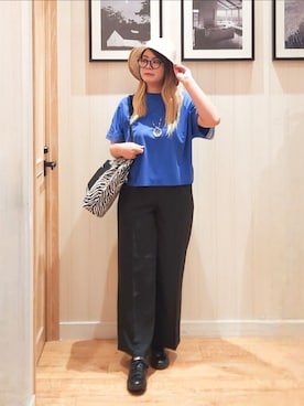 「SHOO・LA・RUE（シューラルー）の【ひんやり/UV】お袖レースが上品 ゆったりとろみトップス（Tシャツ/カットソー、ブルー系）」を使った、れーやんさん（レディース・168cm）の夏コーディネート