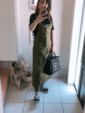 「アイテム（スマホケース/カバー、ブラウン系）」を使った、kiriさん（レディース・160cm）の秋コーディネート