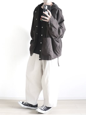 「アイテム（マウンテンパーカー）」を使った、Yuiさん（メンズ・169cm）の秋コーディネート