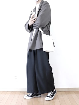 「CONVERSE（コンバース）のCONVERSE コンバース オール スター オックス / ALL STAR OX(BLACK) 32160321（スニーカー）」を使った、Yuiさん（メンズ・168cm・20代）の春コーディネート
