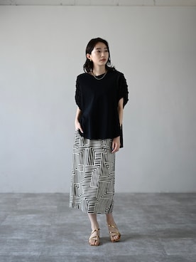 「デザイントップス」｜「アイテム（その他）」を使った、HERENCIA_SNAP さん（レディース・165cm）の夏コーディネート