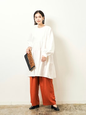 「アイテム（チュニック）」を使った、HERENCIA_SNAP さん（レディース・165cm）の秋コーディネート