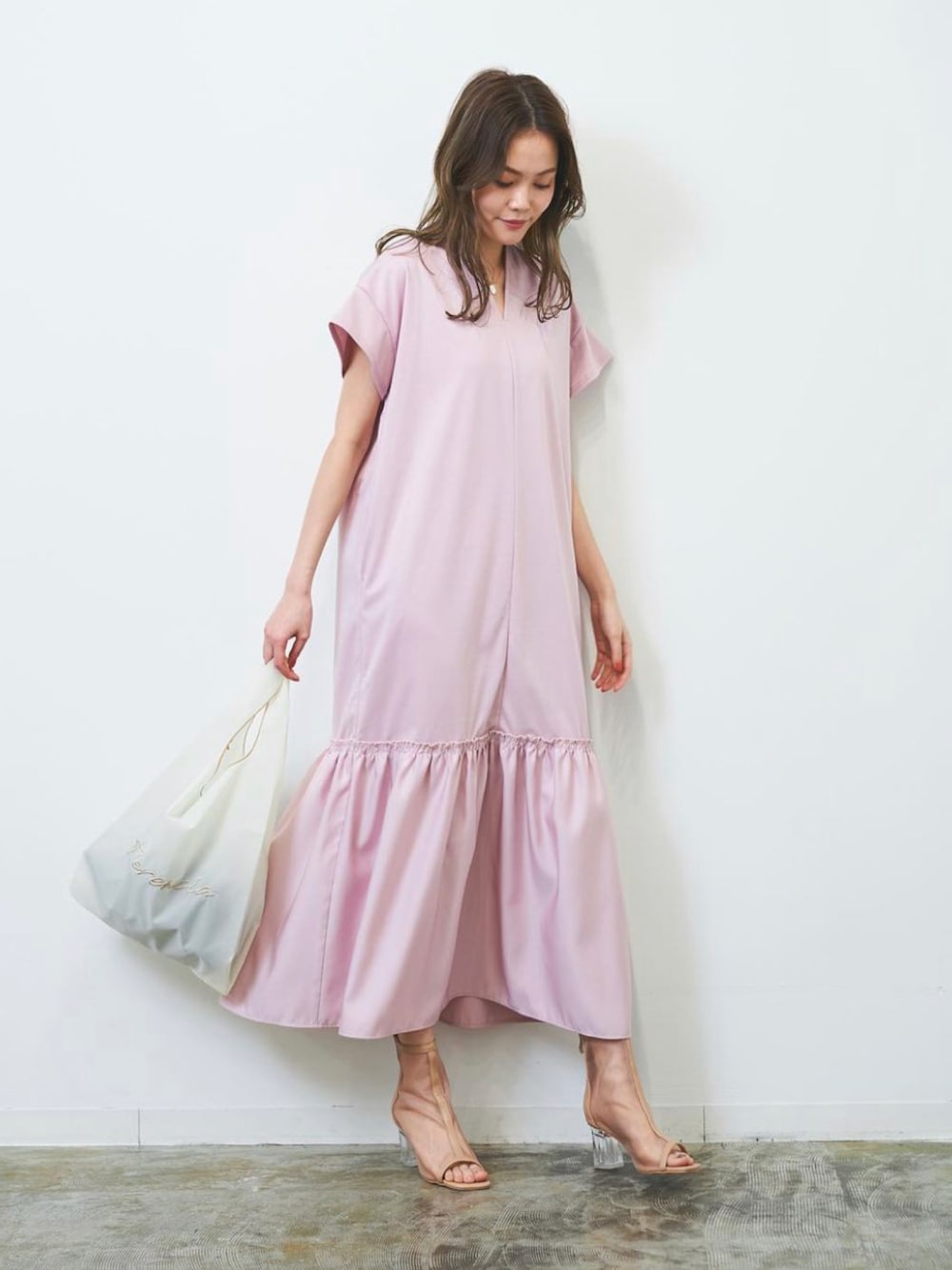 HERENCIA_SNAP (HERENCIA(ヘレンチア）)｜HERENCIAのワンピースを使っ 