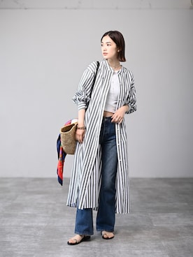 「アイテム（シャツワンピース）」を使った、HERENCIA_SNAP さん（レディース・165cm）の夏コーディネート