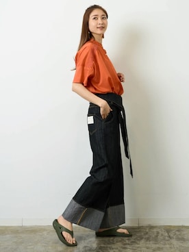 「アイテム（サンダル、グリーン系）」を使った、HERENCIA_SNAP さん（レディース・165cm）の春コーディネート