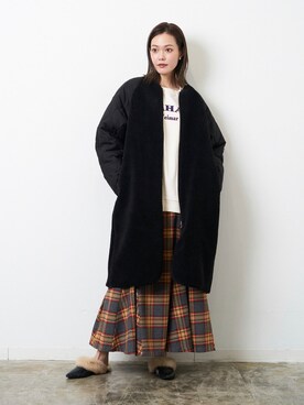 「チェック柄に恋してる」｜「アイテム（ノーカラーコート）」を使った、HERENCIA_SNAP さん（レディース・165cm）の冬コーディネート