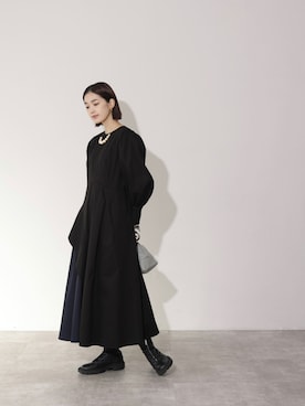 「アイテム（ドレス）」を使った、HERENCIA_SNAP さん（レディース・165cm）の冬コーディネート