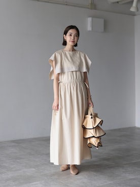 「HERENCIA（ヘレンチア）のアイテム」を使った、HERENCIA_SNAP さん（レディース・165cm）の春コーディネート