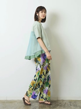 「アイテム（パンツ、イエロー系）」を使った、HERENCIA_SNAP さん（レディース・165cm）の春コーディネート