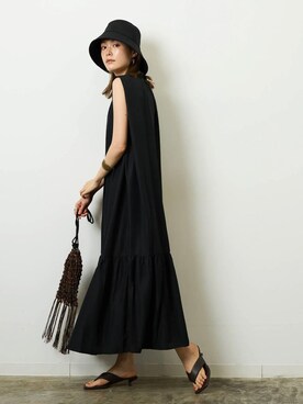 「アイテム（ドレス、ブラック系）」を使った、HERENCIA_SNAP さん（レディース・165cm）の夏コーディネート