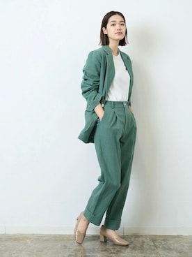 「カラー×コーデ」｜「アイテム（パンツ）」を使った、HERENCIA_SNAP さん（レディース・165cm）の春コーディネート