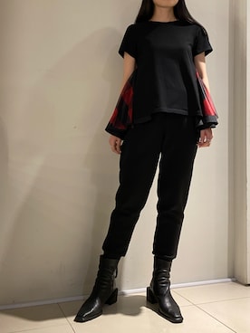 「ADDICT NOIR（アディクトノアー）のアイテム」を使った、照井千尋さん（レディース・163cm）の冬コーディネート