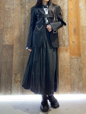 「ADDICT NOIR（アディクトノアー）のアイテム」を使った、照井千尋さん（レディース・163cm）の冬コーディネート