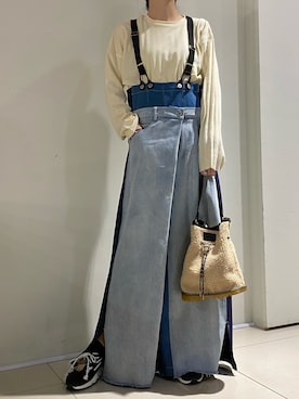 「AULA AILA（アウラアイラ）のAULA AILA/アウラ アイラ/COMBINATION DENIM PANTS（デニムパンツ）」を使った、照井千尋さん（レディース・163cm）の秋コーディネート