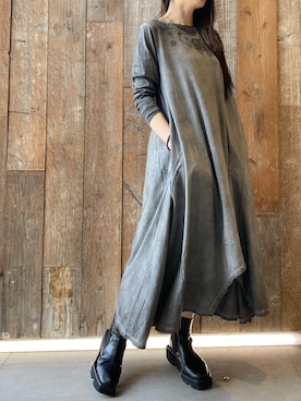 「KMRii（ケムリ）のアイテム（ワンピース/ドレス）」を使った、照井千尋さん（レディース・163cm）の冬コーディネート