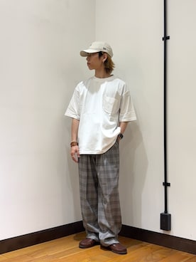 「URBAN RESEARCH（アーバンリサーチ）の『別注』BROOKS BROTHERS×URBAN RESEARCH　GF SHORT-SLEEVE POCKET T-SHIRTS（Tシャツ/カットソー、ホワイト系）」を使った、オタケさん（メンズ・162cm）の夏コーディネート