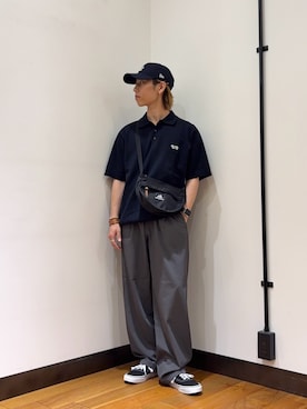 「URBAN RESEARCH（アーバンリサーチ）のGREGORY　ティニーサッチェル（ショルダーバッグ、ブラック系）」を使った、オタケさん（メンズ・162cm）の春コーディネート