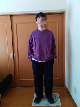 「アイテム（スウェット、パープル系）」を使った、まっすーさん（メンズ・169cm）の秋コーディネート